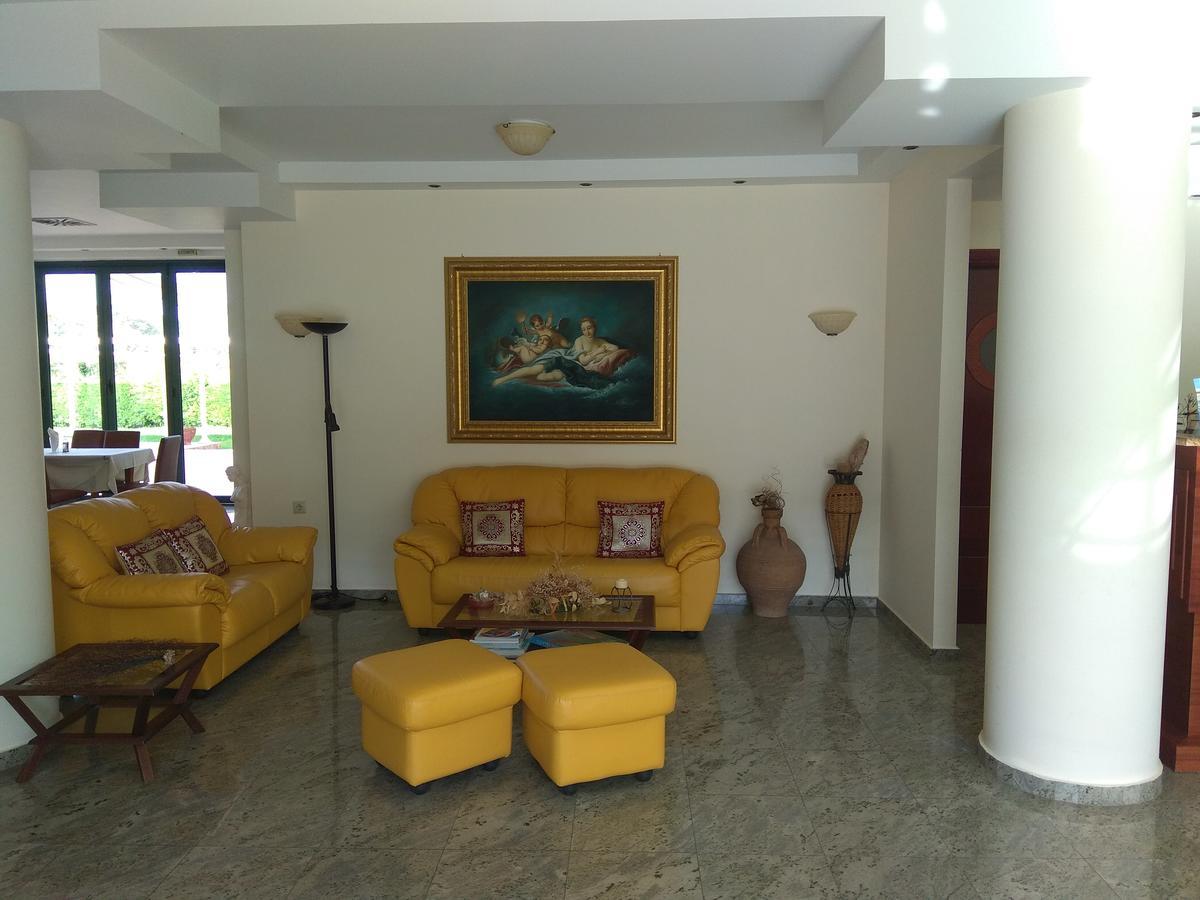 Coralli Hotel Pérdika Kültér fotó